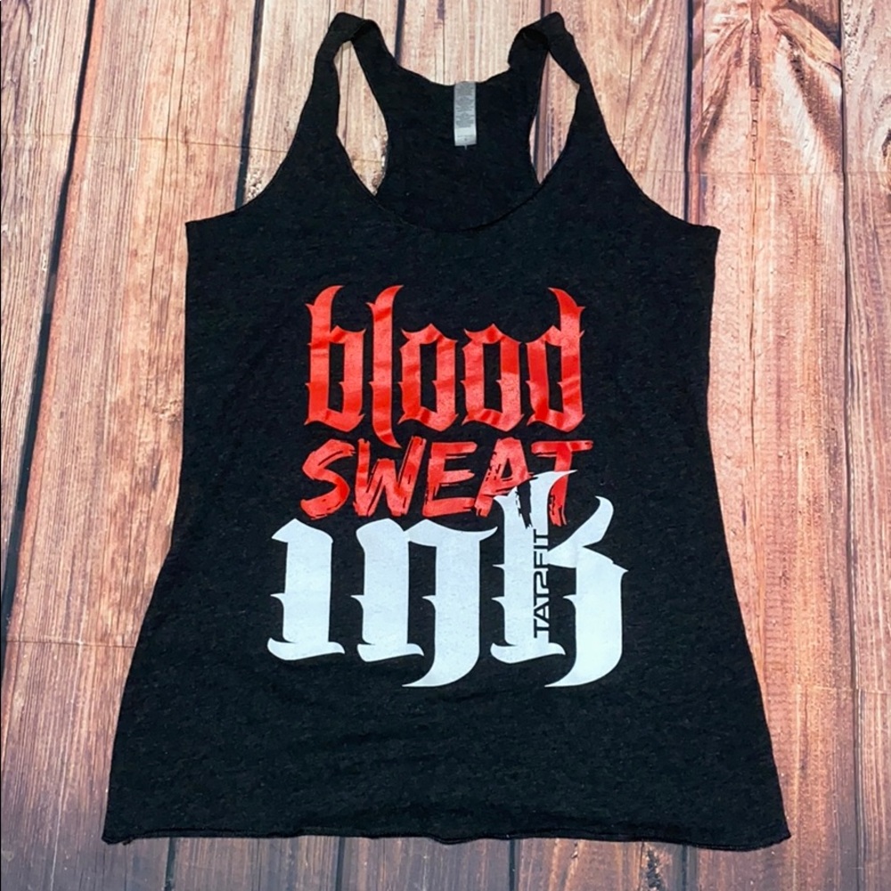 Women’s racer back tank